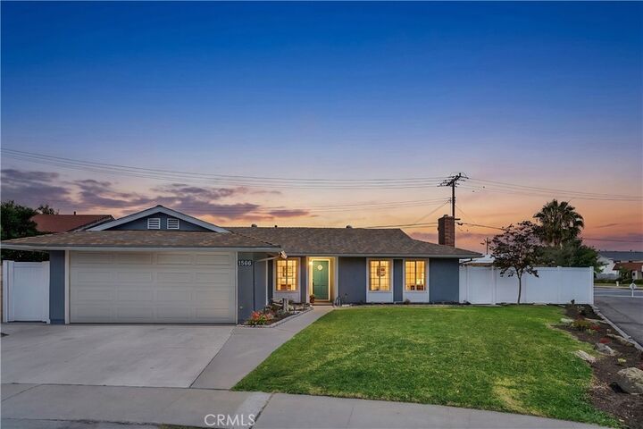 Property Photo:  1566 Corsica Place  CA 92626 