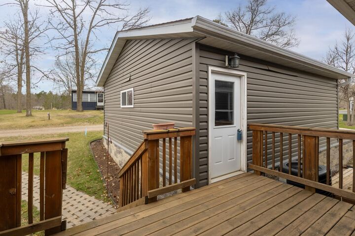 Property Photo:  1707 Crosby Court SE 12  MN 56601 