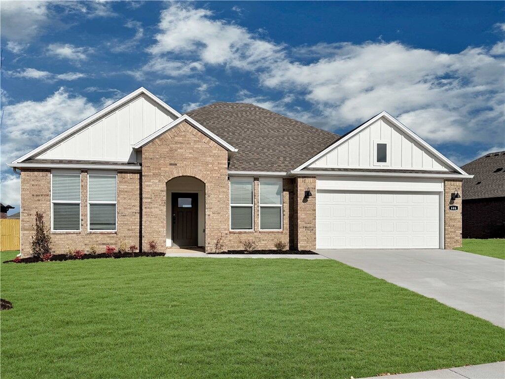 Property Photo:  419 W Canada Drive  AR 72730 