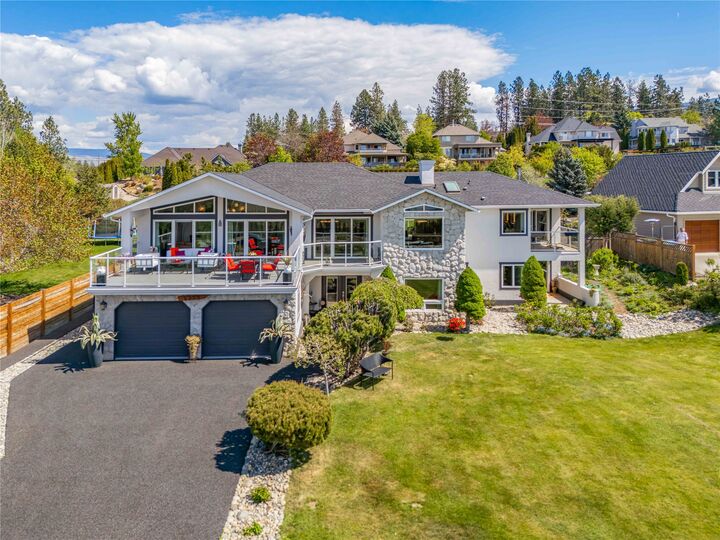 Photo de la propriété:  4325 Takla Road  BC V1W 3C4 