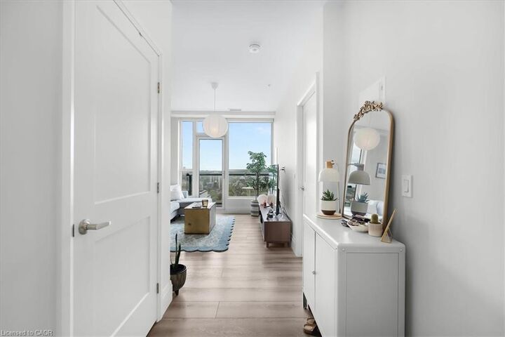 Property Photo: 104 Garment Street 2103 ON N2G 0C8