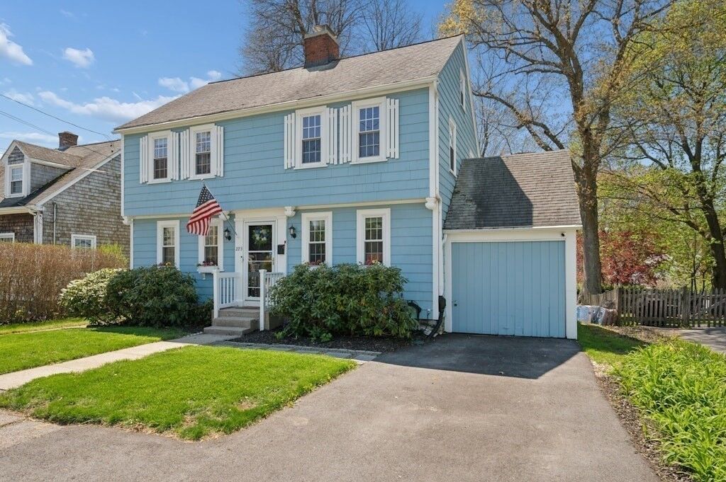 Property Photo:  223 Beverly Road  MA 01605 