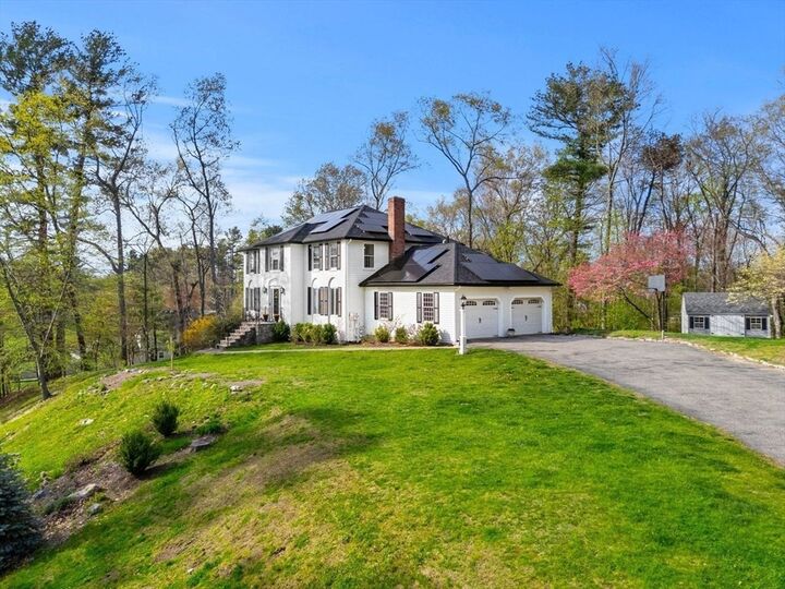 Property Photo:  4 Greybirch Rd  MA 01810 