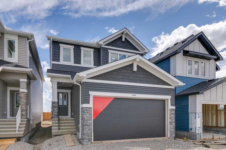 Property Photo: 546 Hotchkiss Manor AB T3S 0J9
