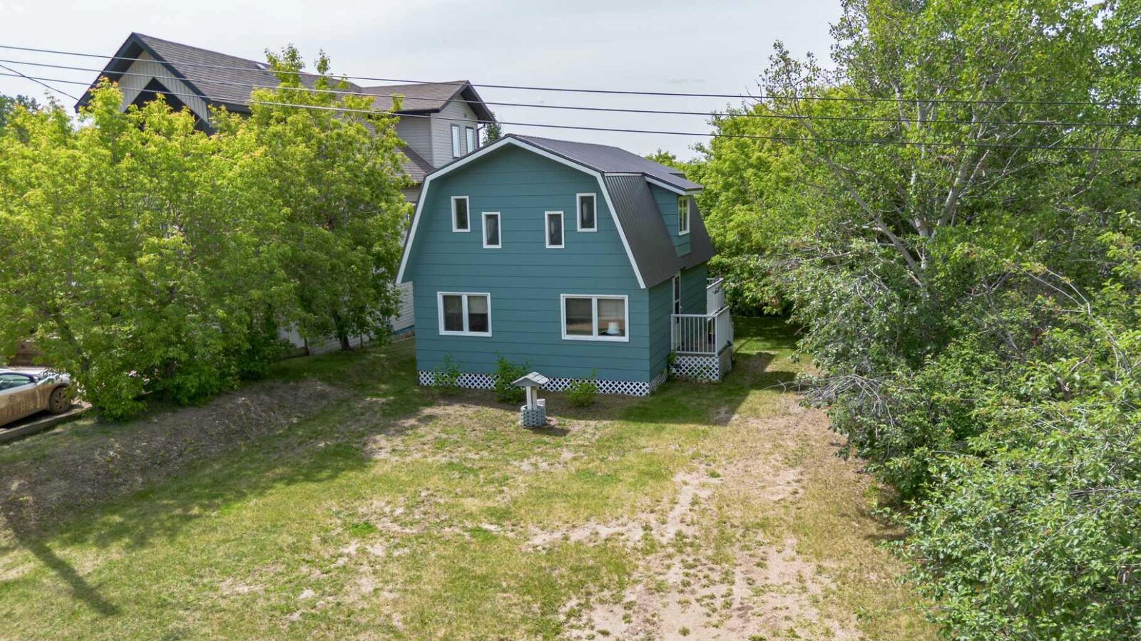 Property Photo: 19 4 Street AB T0C 2L0