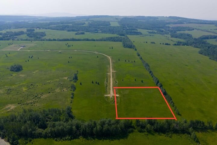 Property Photo: Block 2 Lot 8 Eastwood Ridge Estates AB T7S 2A2