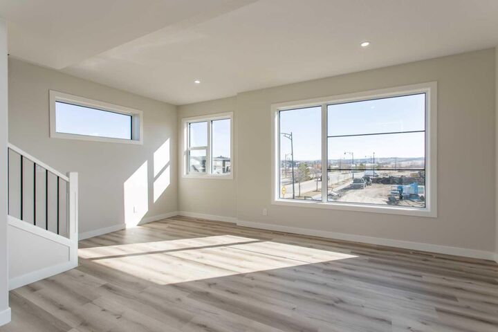 Property Photo:  63 Lavelle Close  AB T4R 0V7 