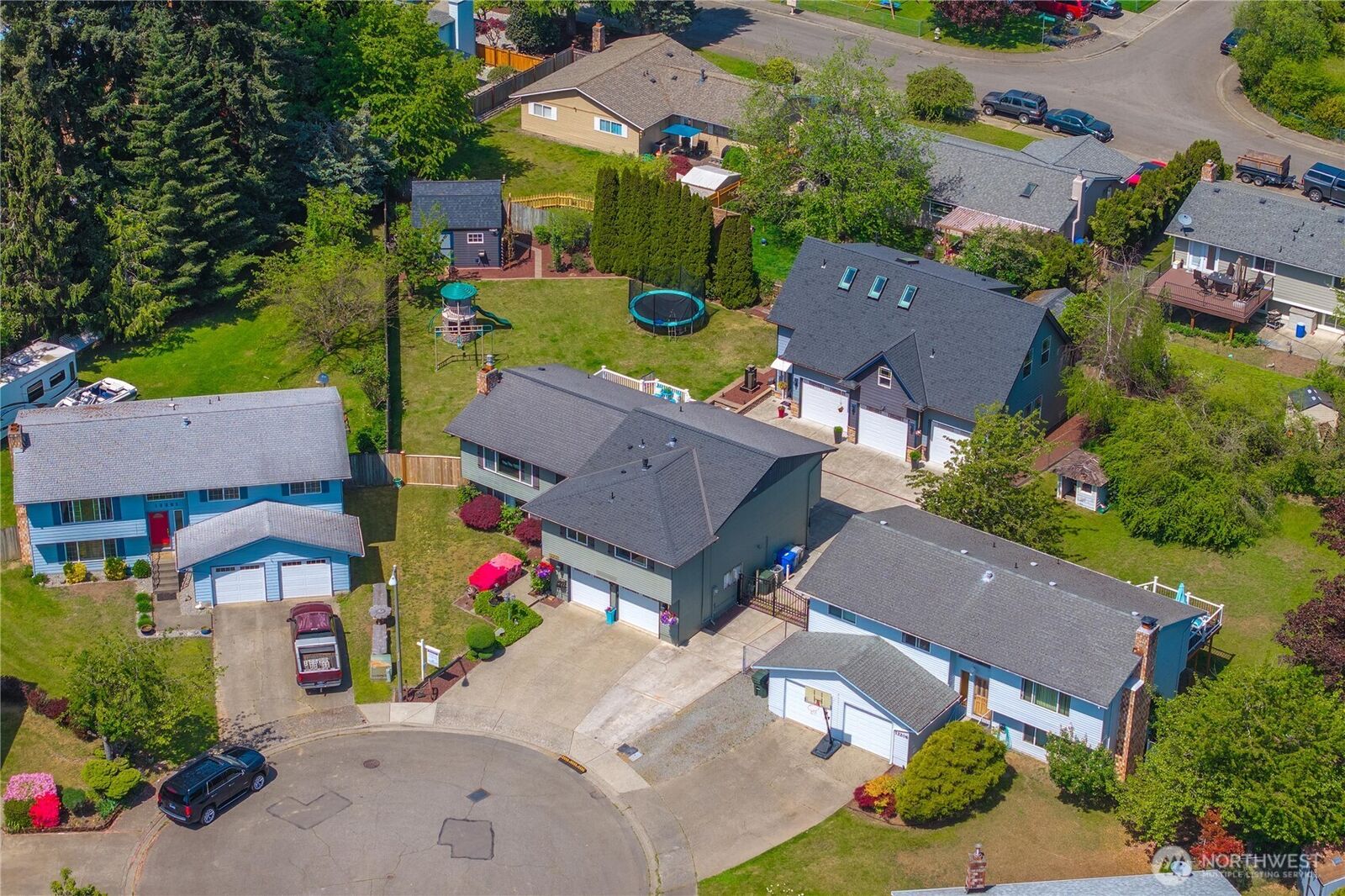 Property Photo:  12202 SE 218th Court  WA 98031 