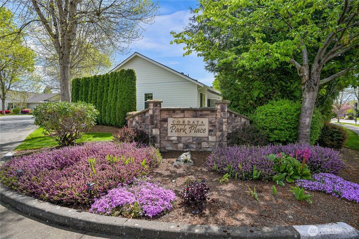 Property Photo:  4646  Boardwalk Drive  WA 98226 
