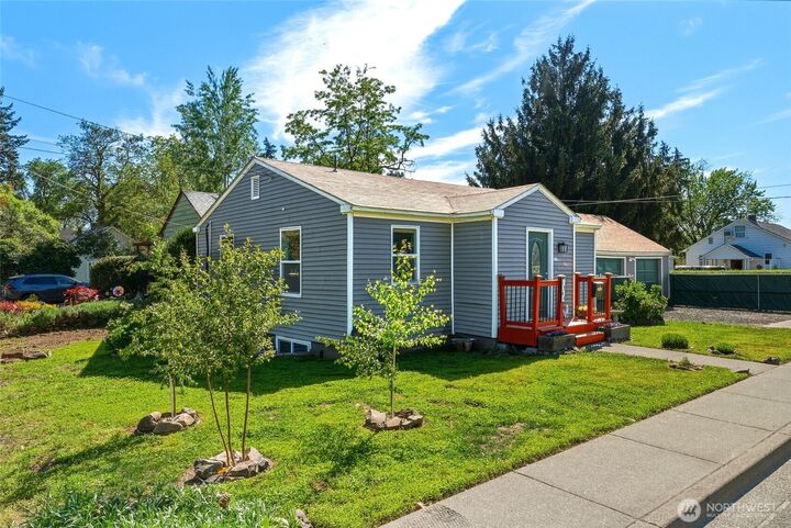 Property Photo:  1544  Melrose Street  WA 99362 