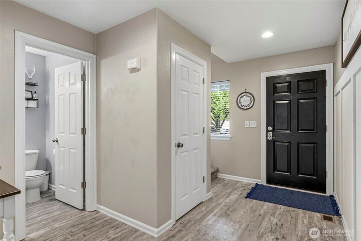 Property Photo:  1826  Island Drive  WA 98632 