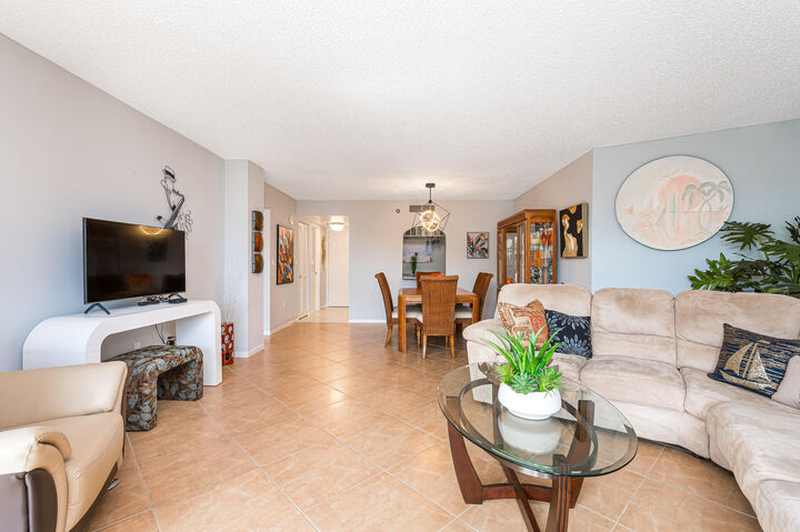 Property Photo:  3912 S Ocean Boulevard 208  FL 33487 