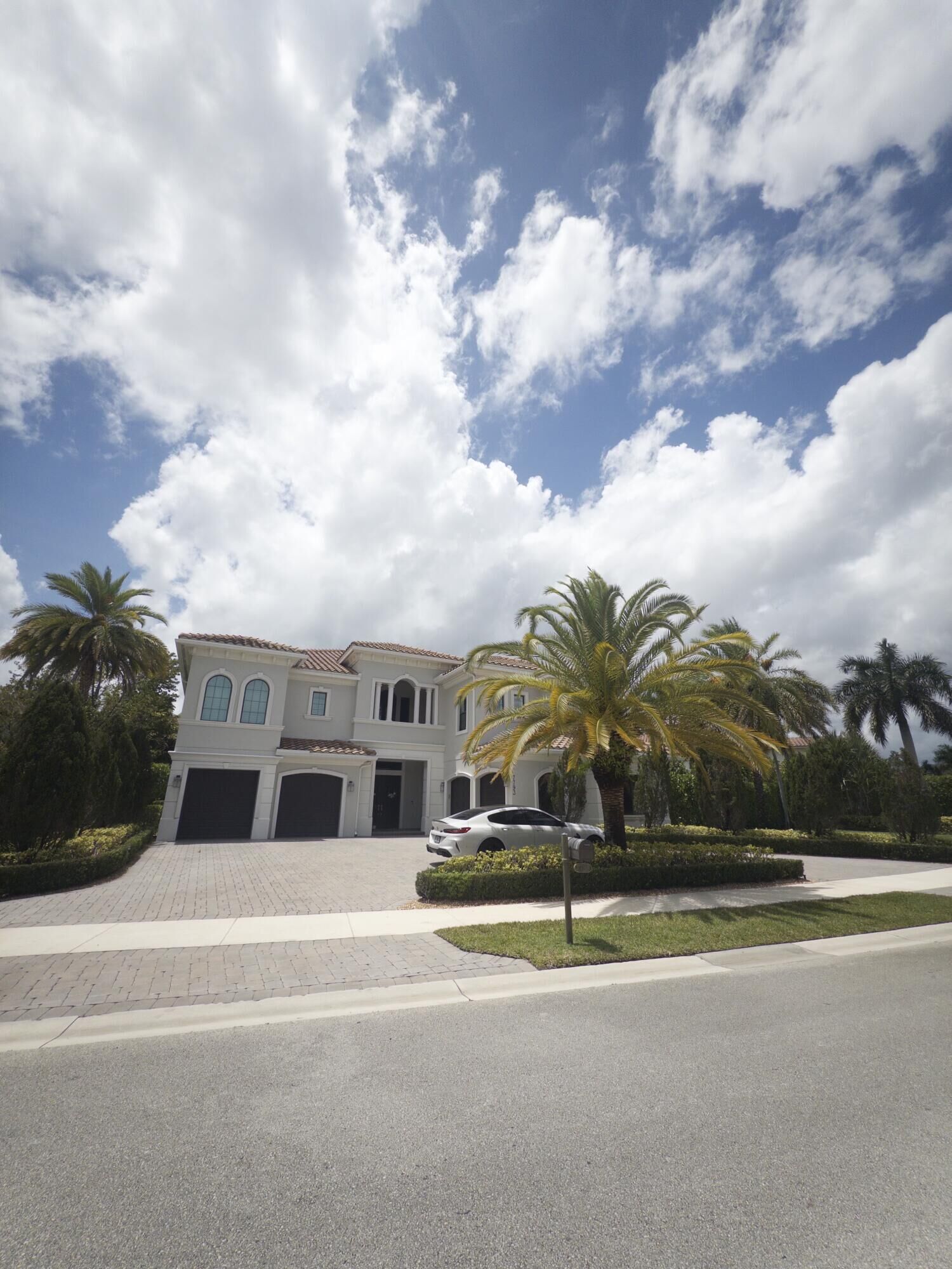 Property Photo:  7793 Marvanna Lane  FL 33076 
