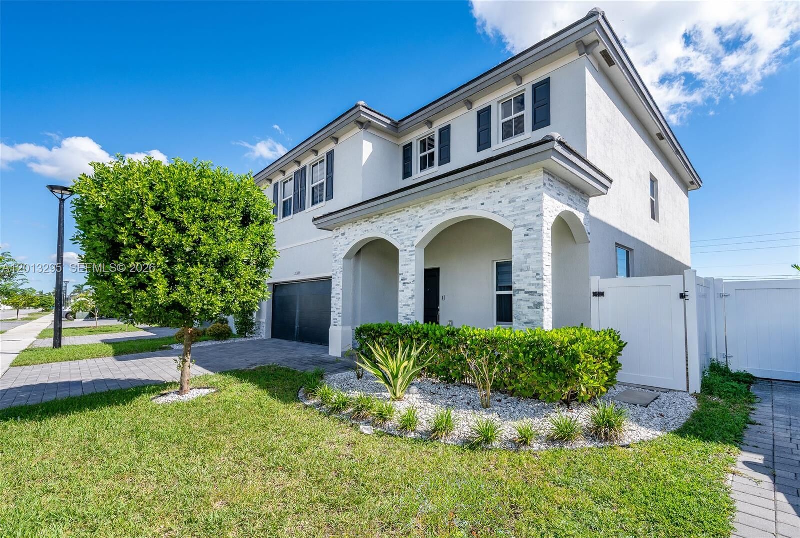 Property Photo:  21325 SW 127th Ct  FL 33177 