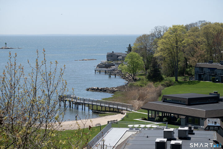 Property Photo:  21 Harbour Village C  CT 06405 