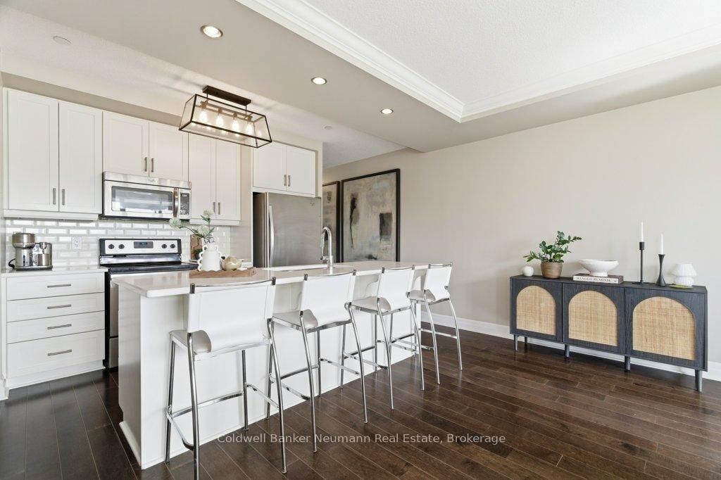 Property Photo:  150 Wellington Street E 506  ON N1H 0B5 