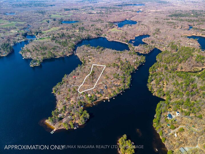 Property Photo:  127 Oak Shores Lane  ON K0H 2V0 