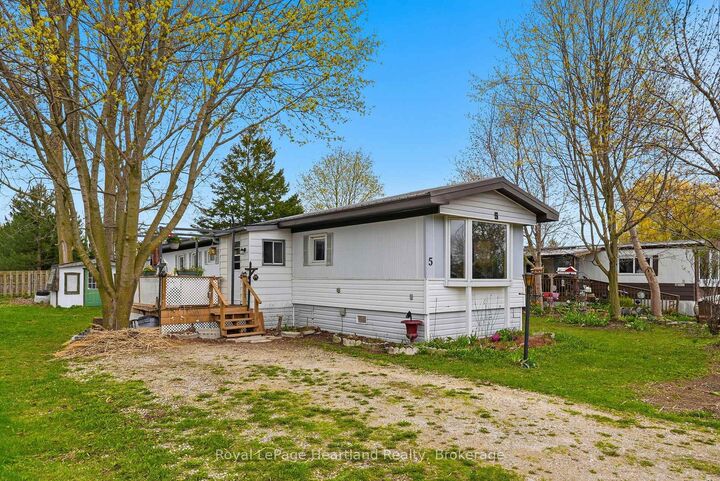 Property Photo: 5 Trailer Park Road ON N0G 1V0