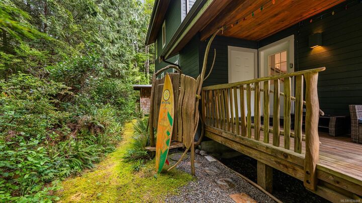 Property Photo: 1278 Lynn Rd BC V0R 2Z0