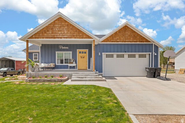 Property Photo:  460 S 300 E  UT 84647 