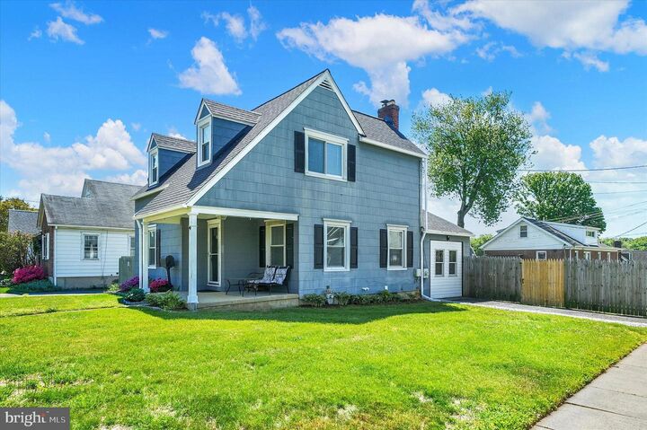 Property Photo:  120 Boxwood Road  DE 19804 