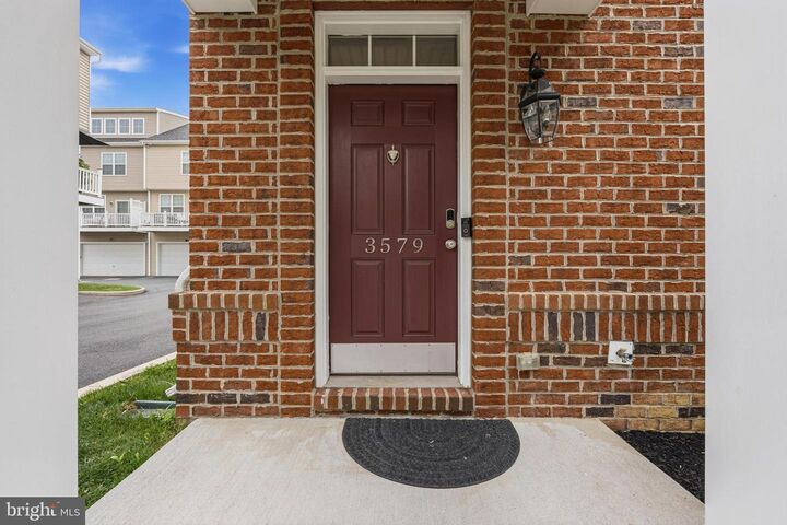 Property Photo:  3579 Naamans Drive  DE 19703 