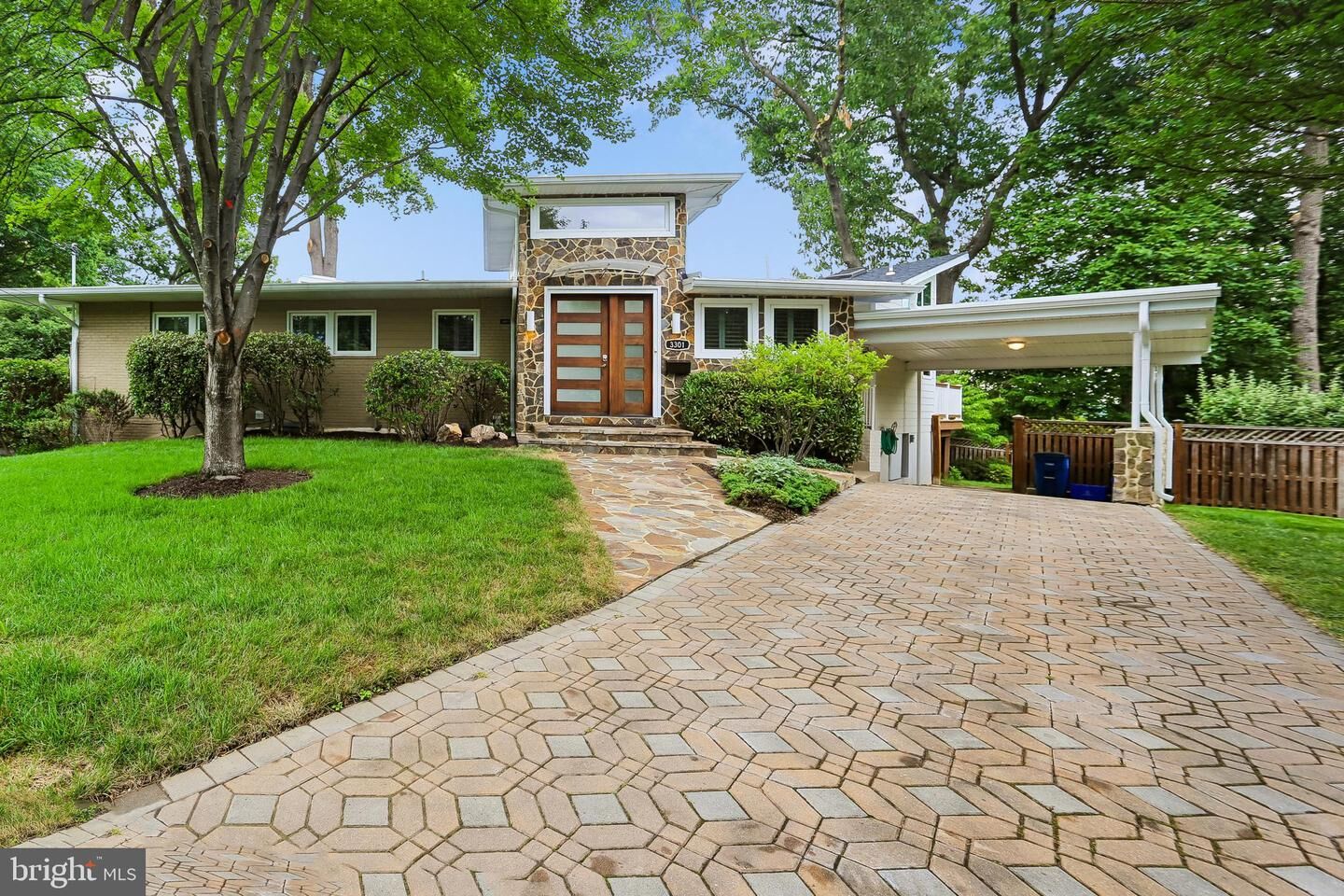 Property Photo: 3301 Shirley Ln MD 20815