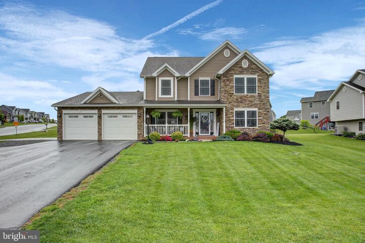 Property Photo: 717 Southwood Drive PA 17257