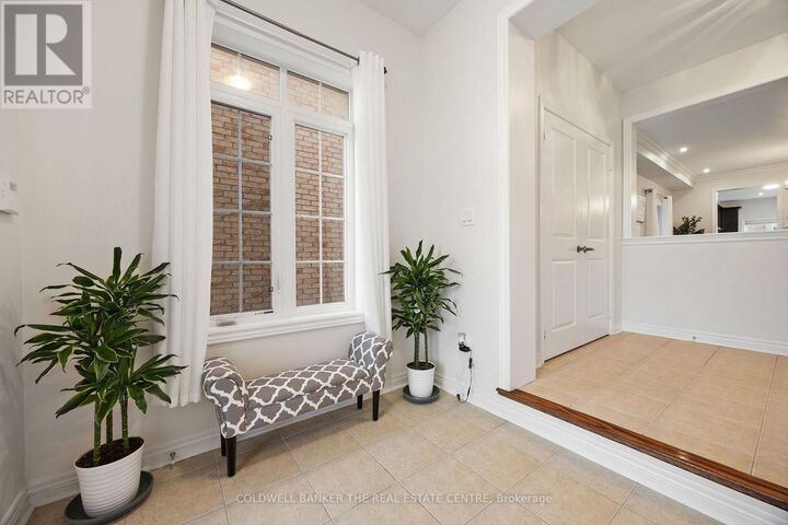 Property Photo:  27 Barletta Drive  ON L6A 4H5 
