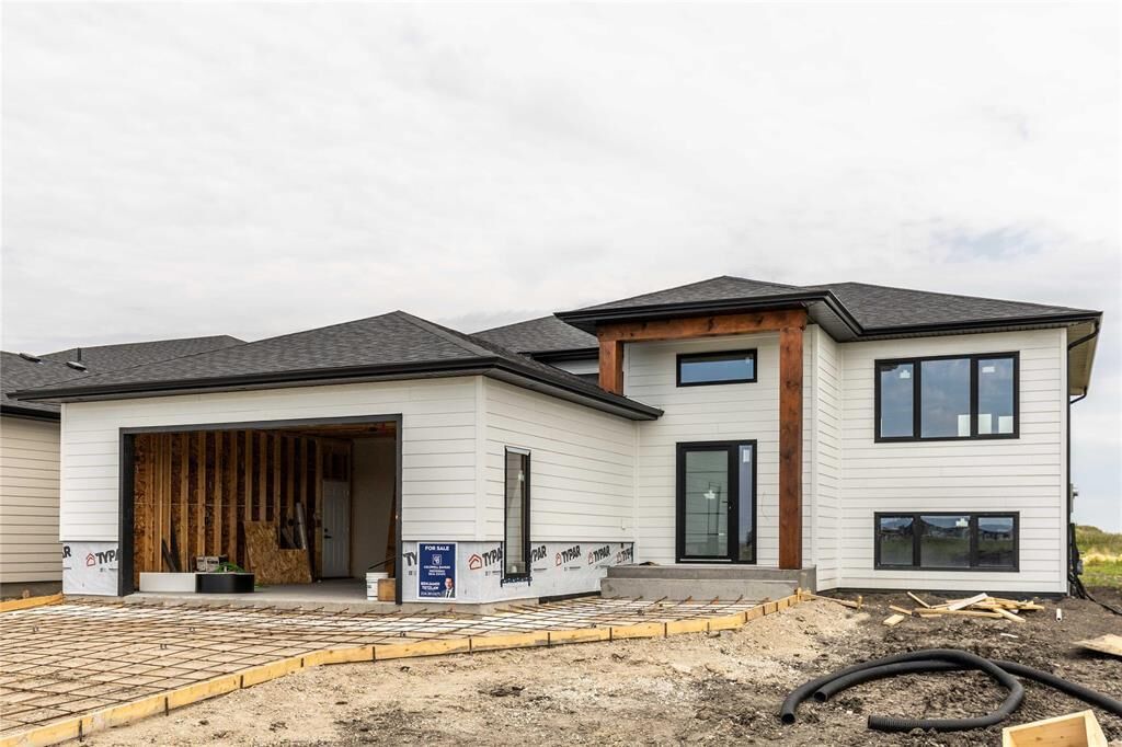 Property Photo: 23 Ridgemont Drive MB R0A 0A1