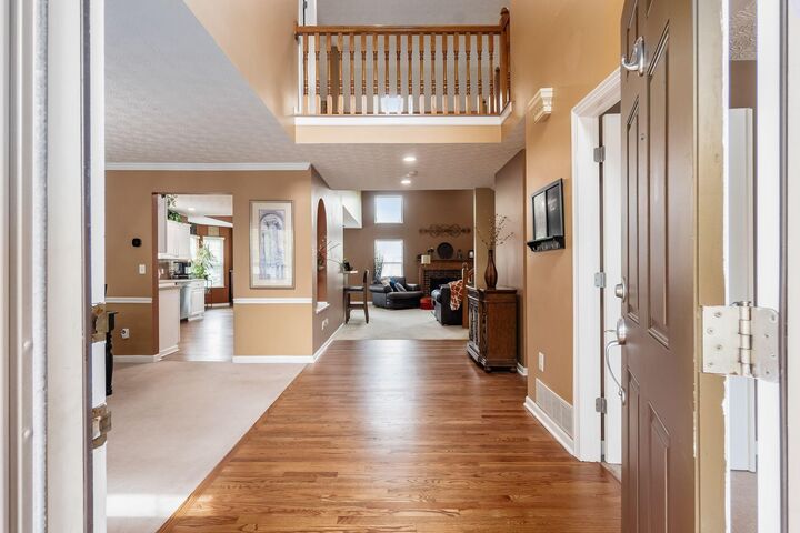 Property Photo:  5994 Hampton Corners S  OH 43026 