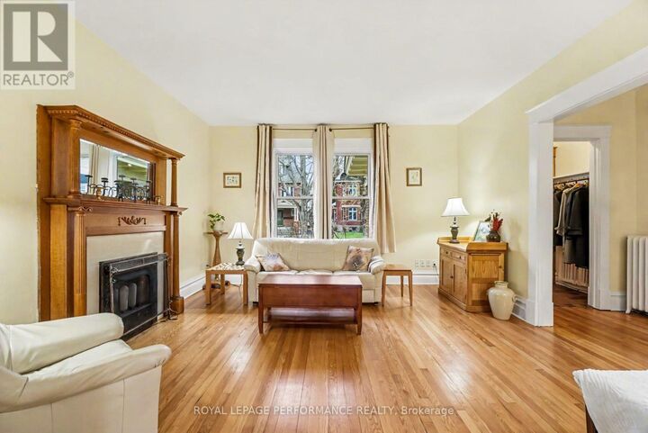 Property Photo:  49 Powell Avenue  ON K1S 1Z9 