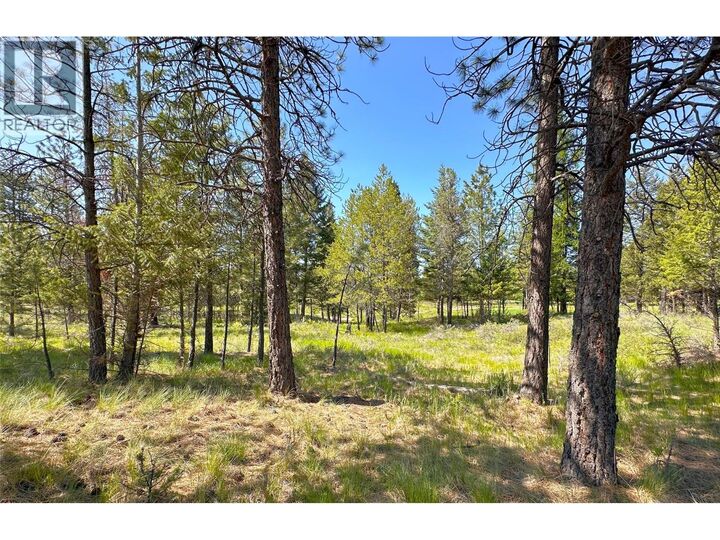 Property Photo:  121 Corral Boulevard  BC V1C 0C2 