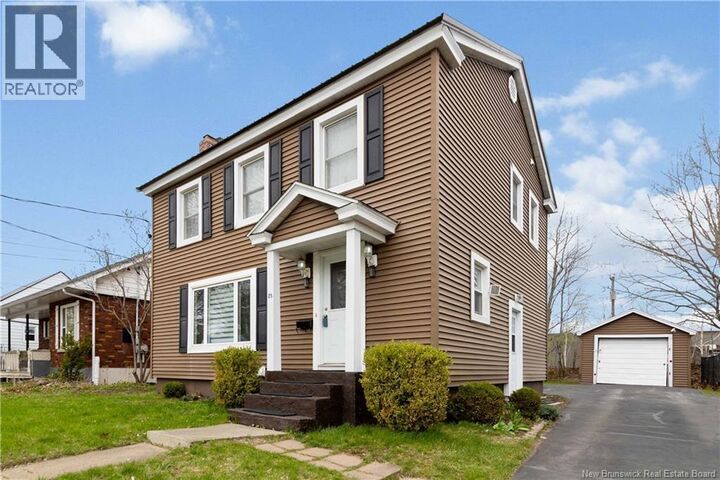 Property Photo:  25 Wellington Avenue  NB E1E 2A7 