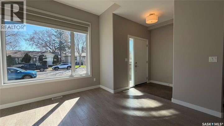 Property Photo:  2212 St Patrick Avenue  SK S7M 0L3 