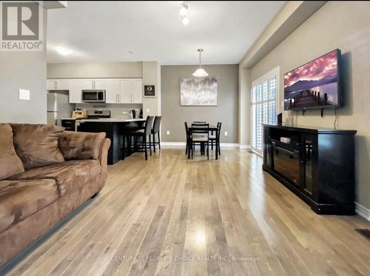 Property Photo:  45 Royal Winter Drive 25  ON L0R 1C0 