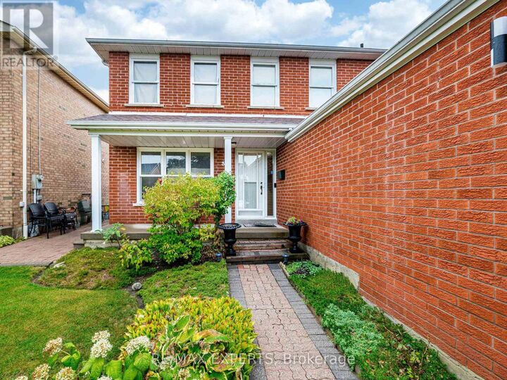Property Photo:  33 Nipissing Crescent  ON L6S 5A4 