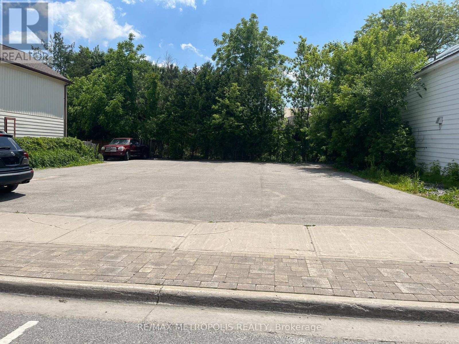 Property Photo:  109 River Street  ON L0C 1H0 