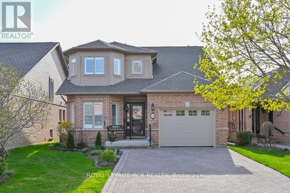 Property Photo:  50 Bella Vista Trail  ON L9R 2C6 