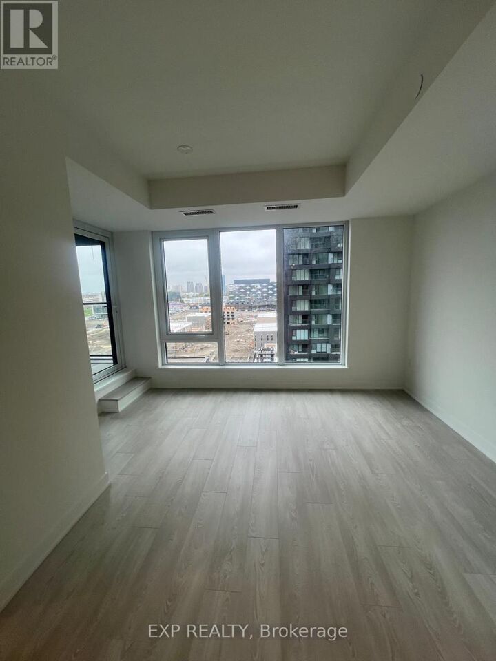 Property Photo:  1 Quarrington Lane 1009  ON M3C 0S4 