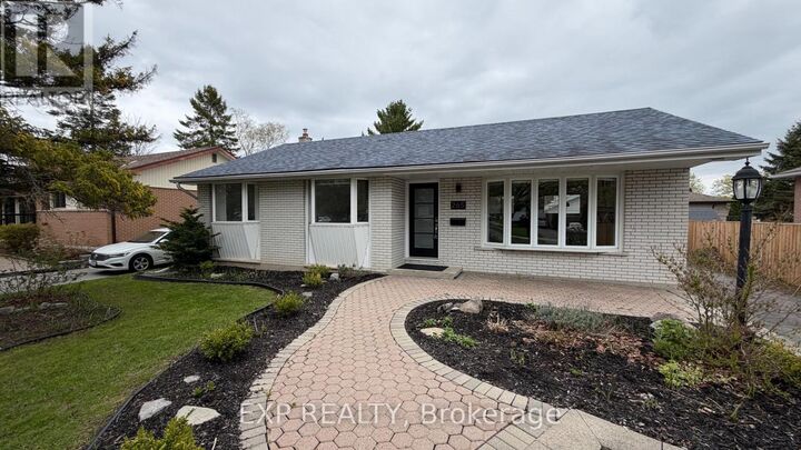 Property Photo:  265 College Street West  ON K8P 2H7 