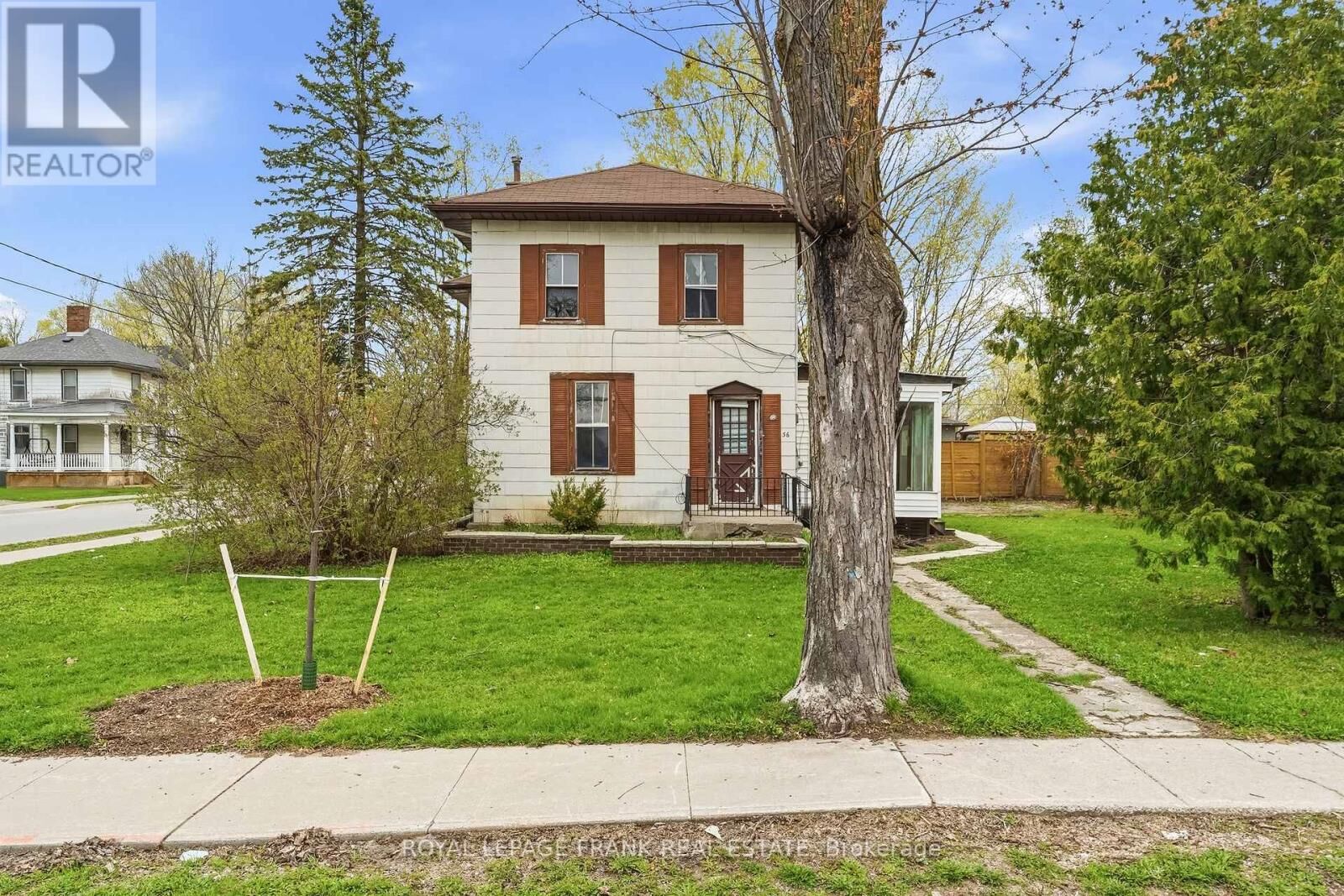 Property Photo:  36 Mill Street  ON K9V 2L4 