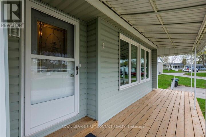 Property Photo:  1 Juniper Court  ON L9S 1N2 