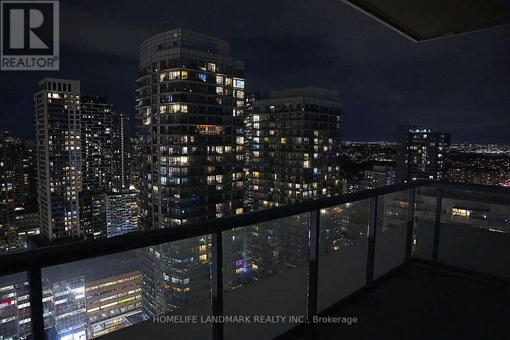Property Photo:  50 Dunfield Avenue 3318  ON M4S 0E4 