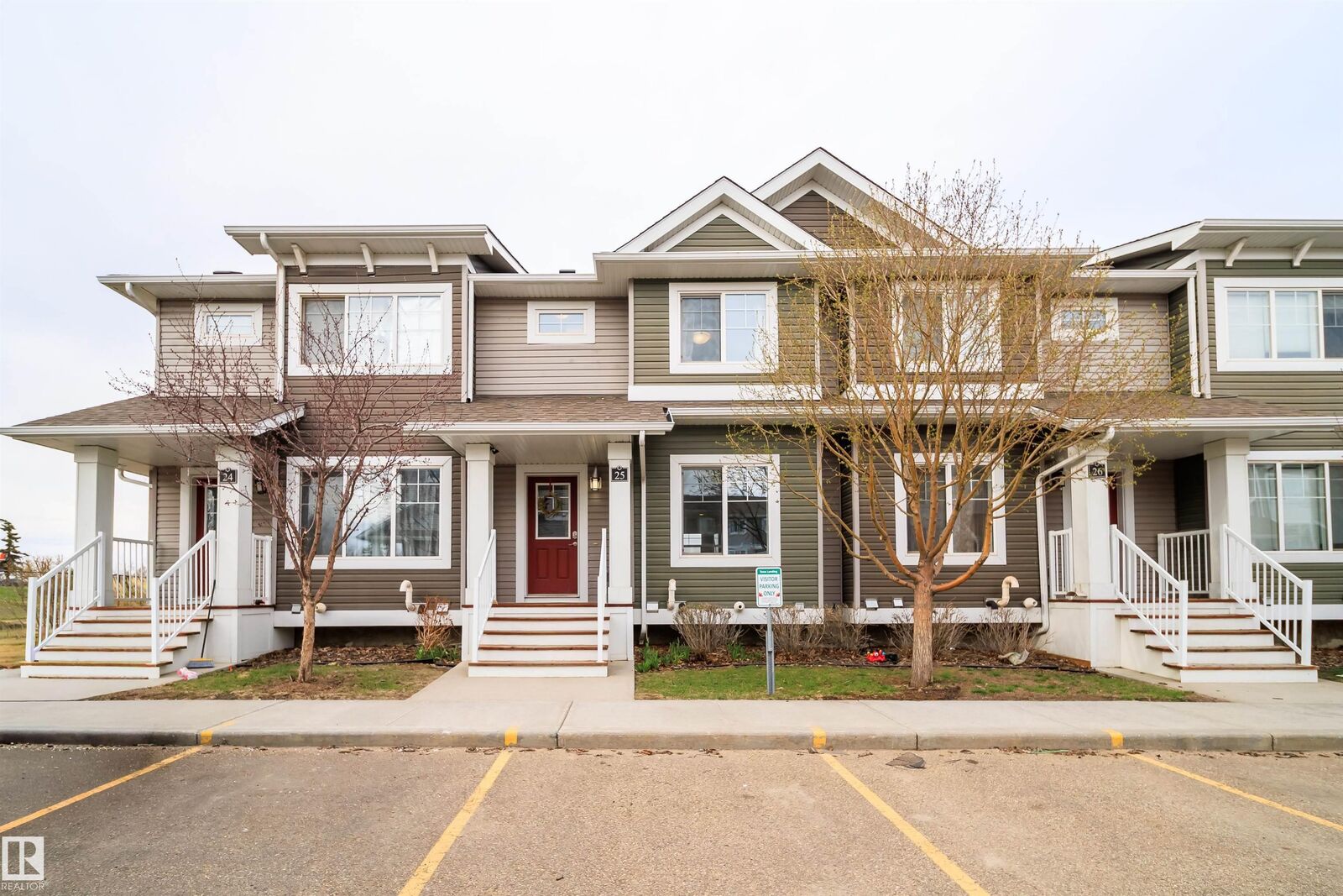 Property Photo:  140 Youville Drive NW 25  AB T6L 0A7 