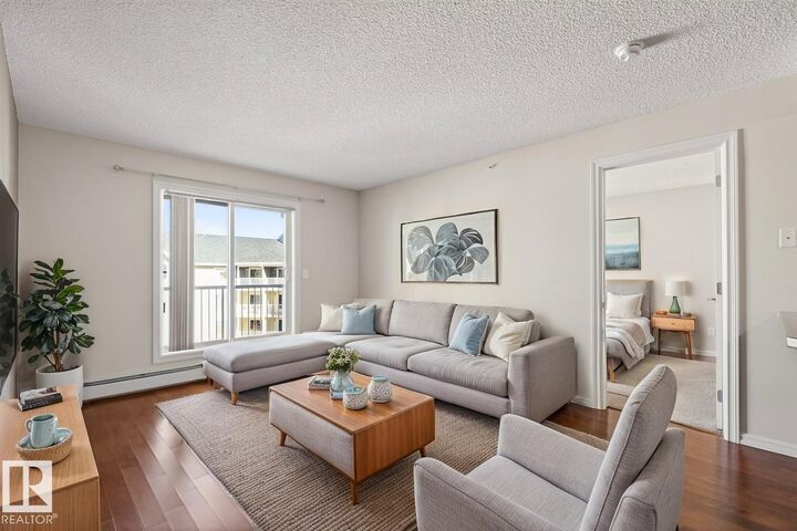 Property Photo:  2208 44 Avenue NW 404  AB T6T 0G5 