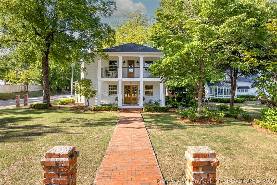 Property Photo:  1014 Clarendon Street  NC 28305 