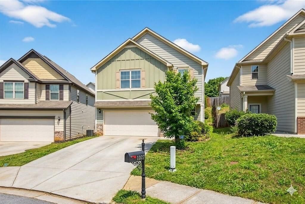 Property Photo:  1027 Grenier Terrace  GA 30045 