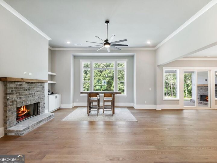 Property Photo:  170 Ewing Way  GA 30019 