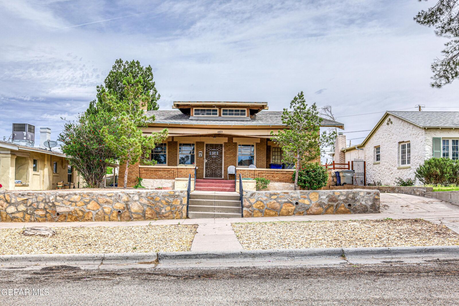 Property Photo: 4423 Cumberland Avenue TX 79903